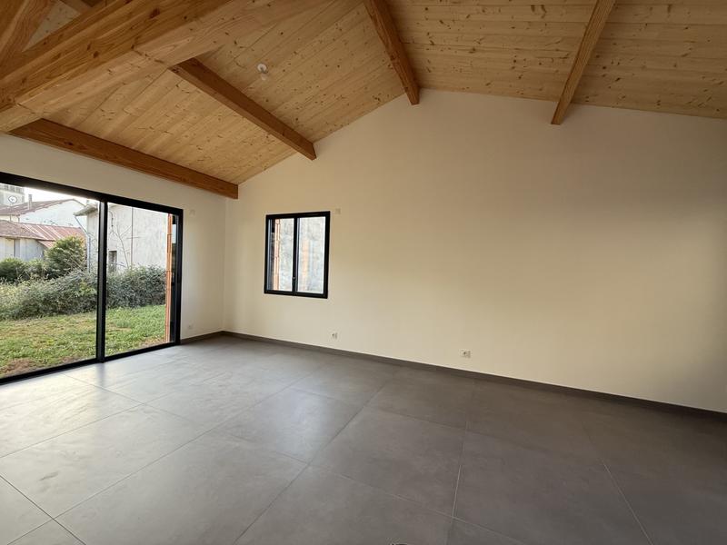 Maison - 86 m² - 4 pièces