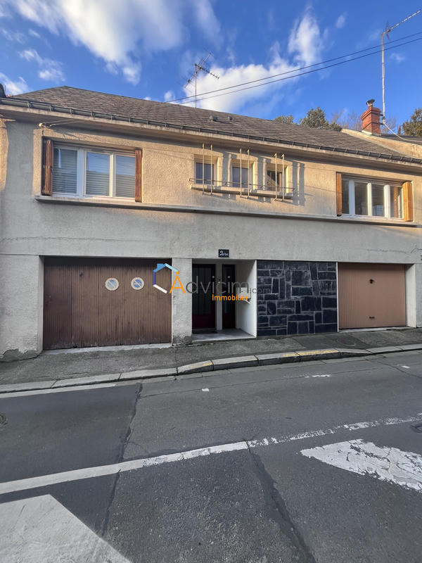 Maison - 90 m² - 4 pièces