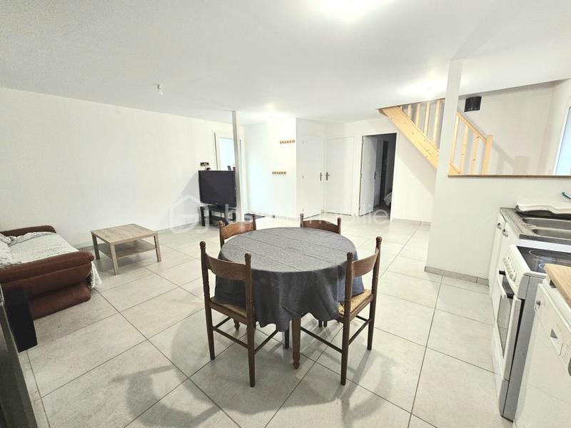 Maison en pierre - 97 m² - 5 pièces