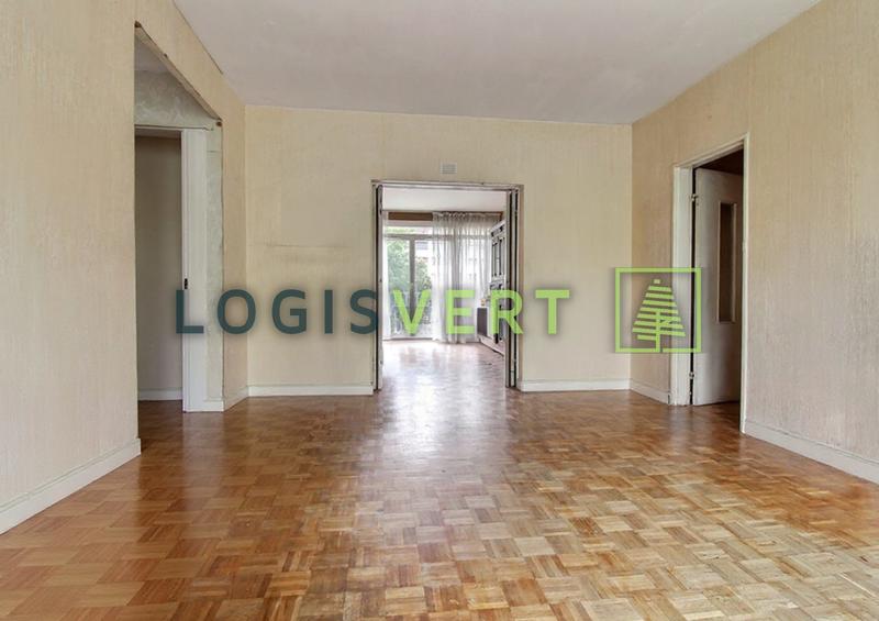 Appartement - 132 m² - 8 pièces