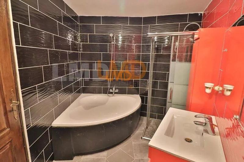 Duplex - 97 m² - 4 pièces