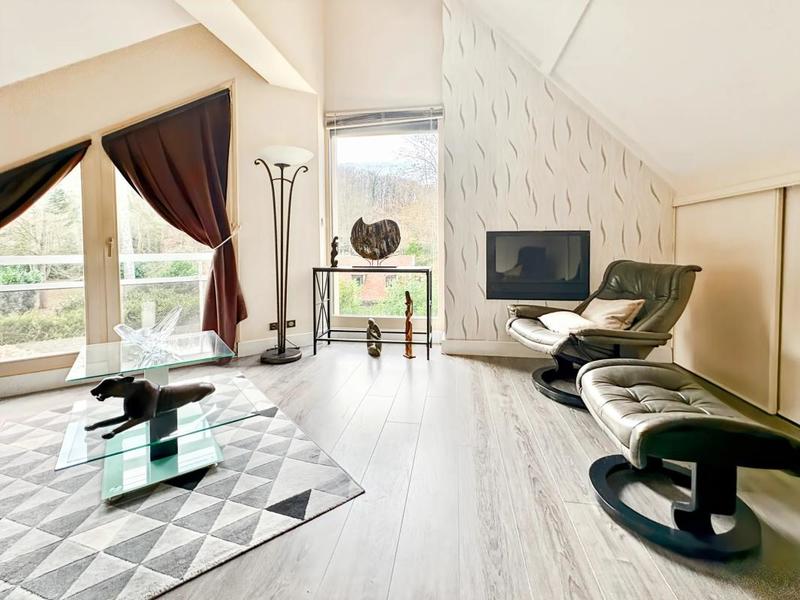 Maison d'architecte - 205 m² - 8 pièces