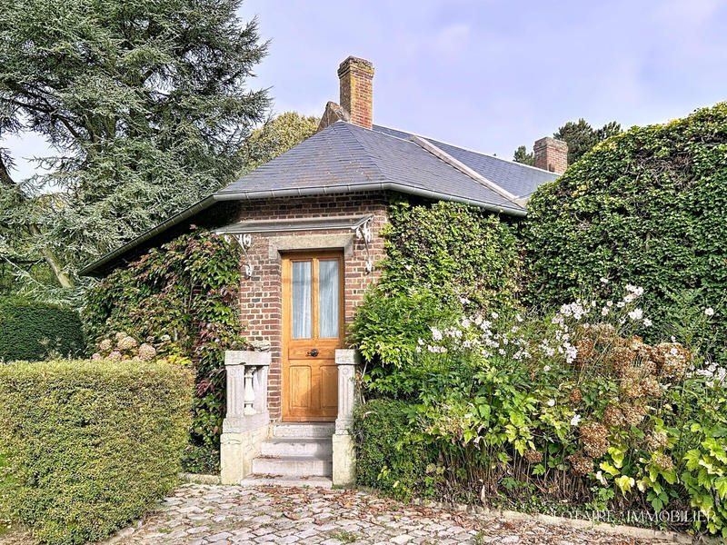 Maison ancienne - 340 m² - 10 pièces