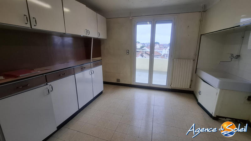Appartement - 80 m² - 4 pièces