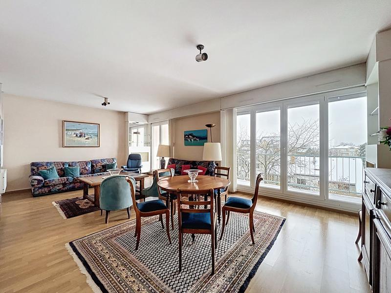 Appartement - 100 m² - 4 pièces