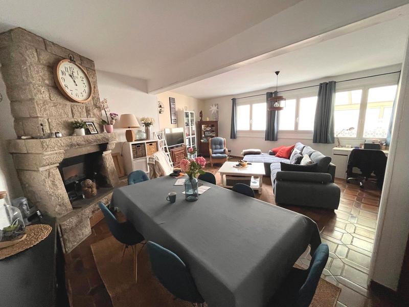 Appartement - 100 m² - 4 pièces