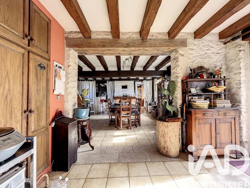 Maison - 290 m² - 9 pièces