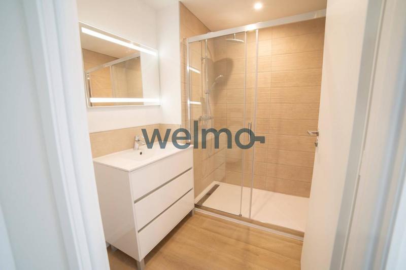 Appartement - 110 m² - 5 pièces