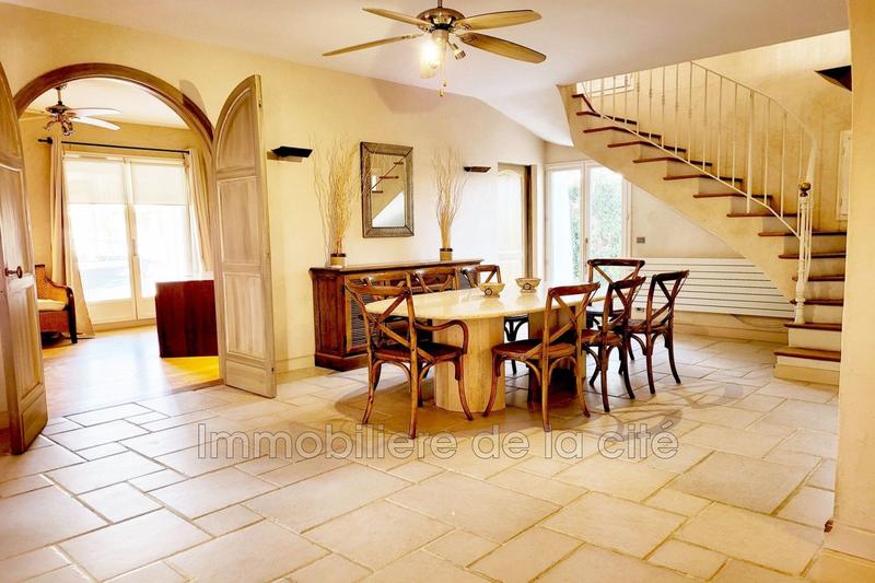 Maison - 165 m² - 6 pièces