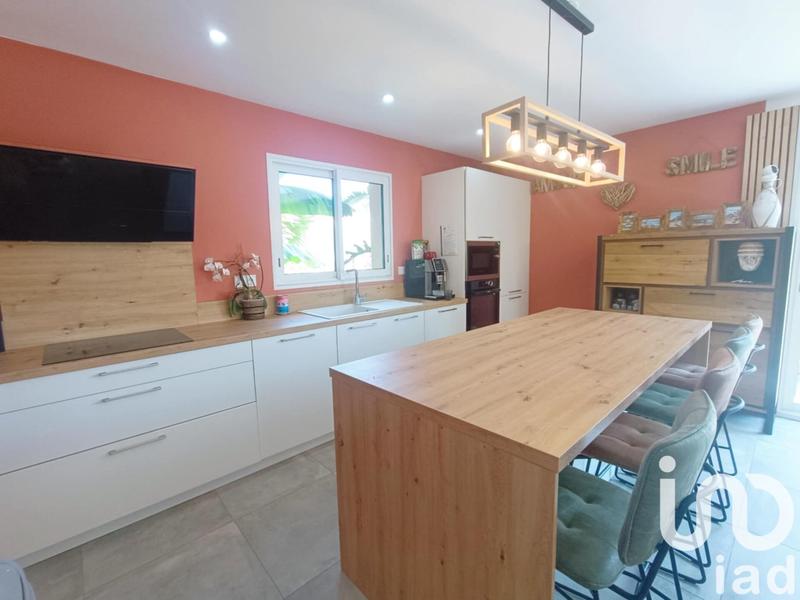 Maison - 95 m² - 4 pièces