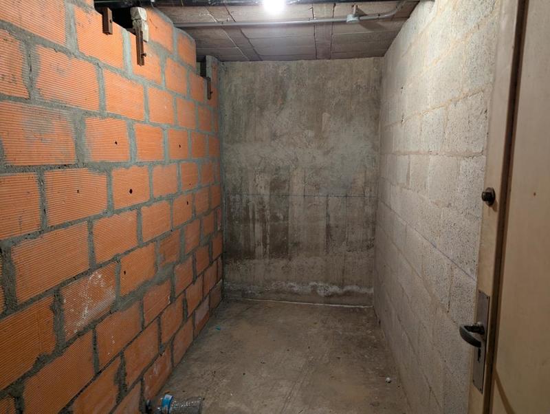 Appartement - 93 m² - 5 pièces