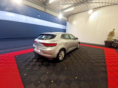 Renault Mégane IV blue dci 115 - 21b business
