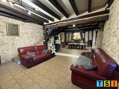 Maison de domaine - 340 m² - 10 pièces