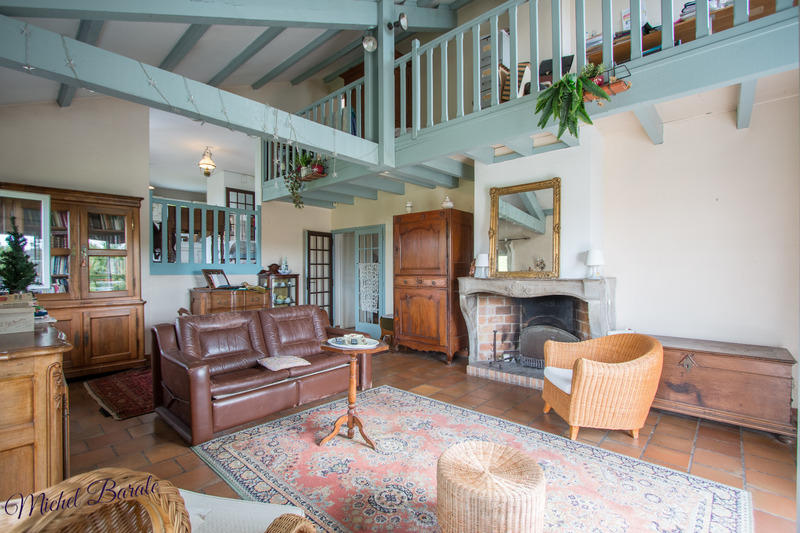 Maison - 160 m² - 6 pièces