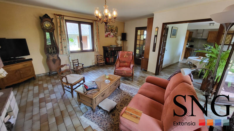 Maison - 185 m² - 7 pièces