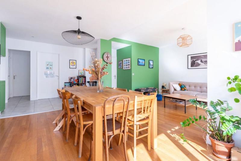 Appartement - 95 m² - 3 pièces