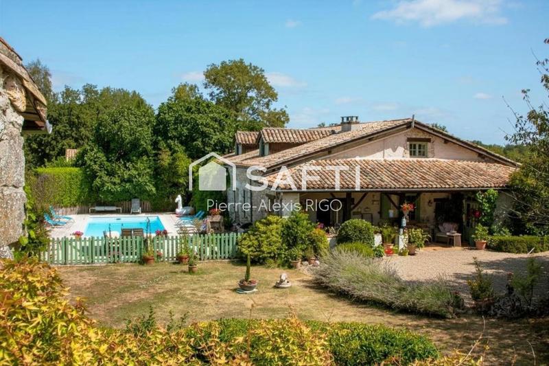 Maison - 314 m² - 11 pièces