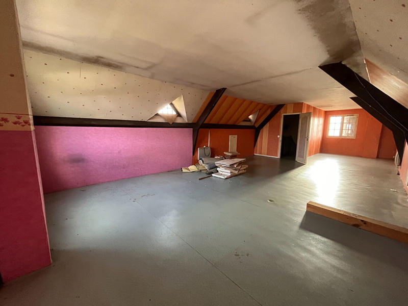 Maison - 137 m² - 5 pièces