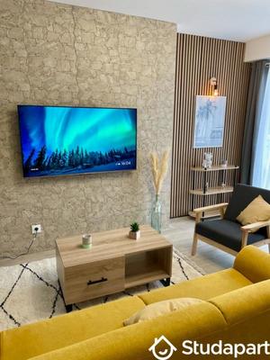 Chambre - 9 m² - 1 pièce