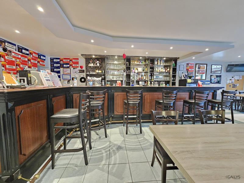 Fonds de commerce - Hôtellerie / Restauration - 150 m²