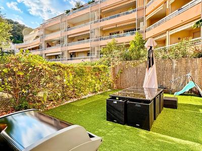 Appartement - 95 m² - 3 pièces