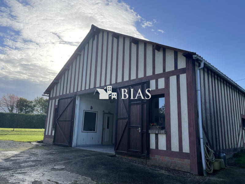 Maison - 140 m² - 8 pièces