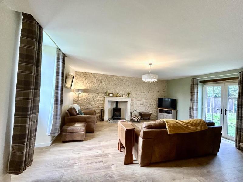 Maison - 150 m² - 5 pièces