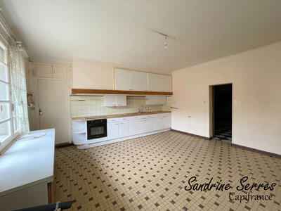 Maison de village - 299 m² - 8 pièces