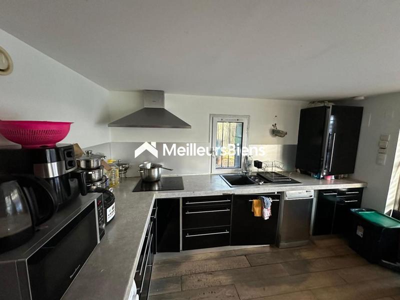 Maison - 140 m² - 5 pièces