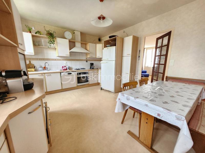 Maison de ville - 260 m² - 9 pièces