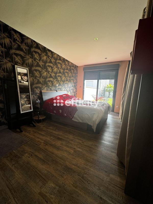 Maison - 90 m² - 3 pièces