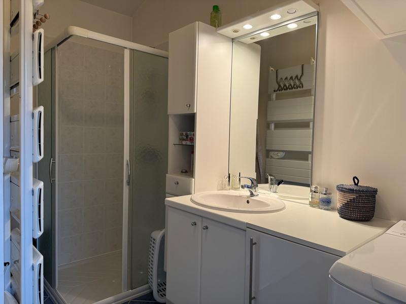 Maison - 80 m² - 6 pièces