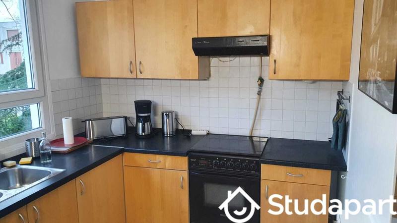 Chambre - 11 m² - 1 pièce