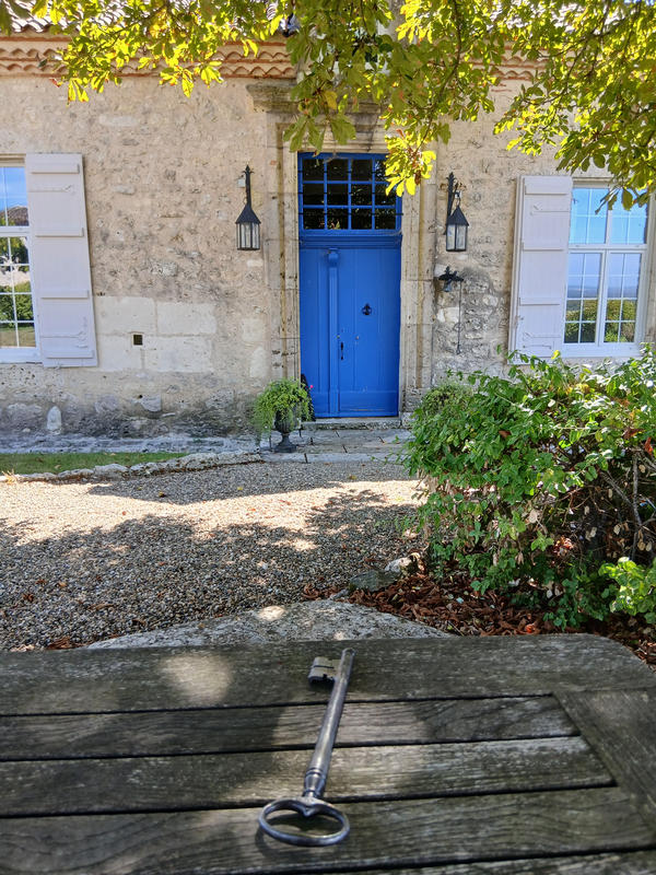 Maison - 955 m² - 23 pièces