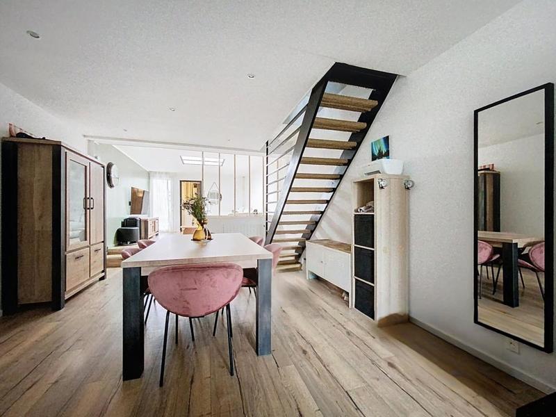 Maison - 85 m² - 4 pièces