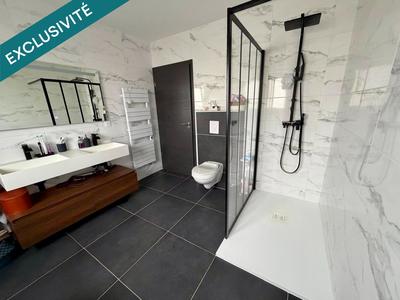 Maison - 102 m² - 5 pièces