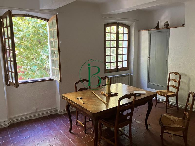 Maison - 190 m² - 10 pièces