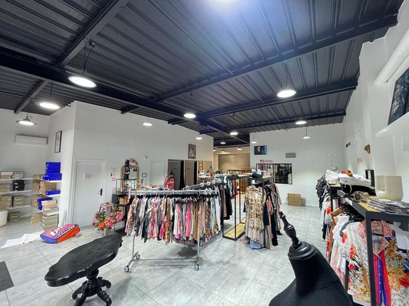 Local commercial - 160 m²