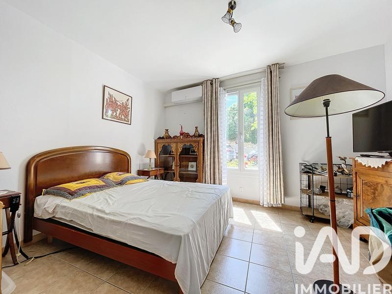 Maison de ville - 240 m² - 10 pièces