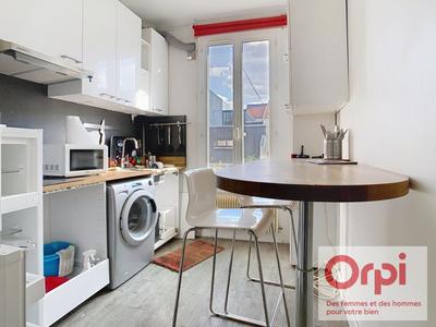 Studio - 19 m² - 1 pièce