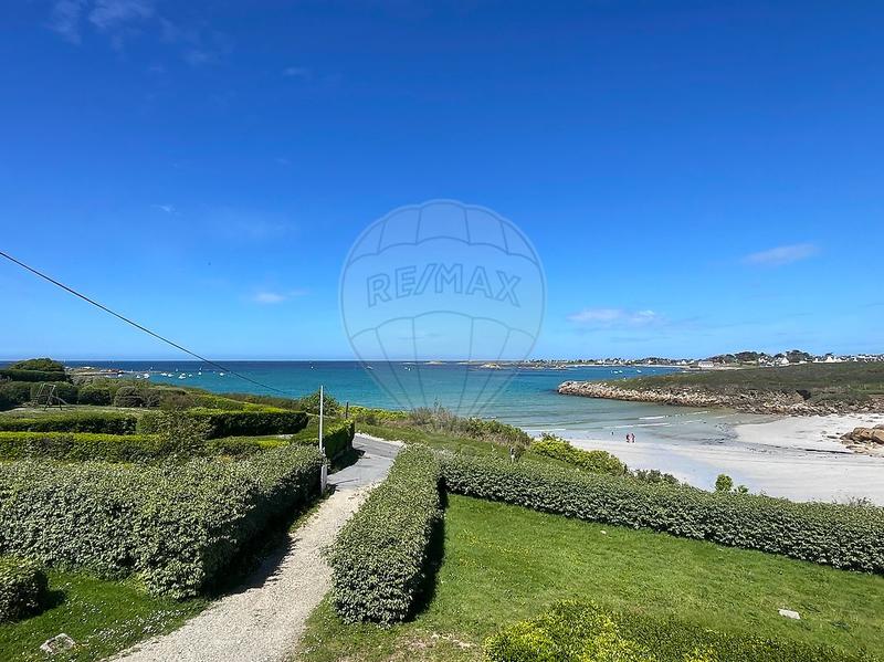 Propriété - 174 m² - 9 pièces