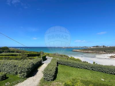 Propriété - 174 m² - 9 pièces