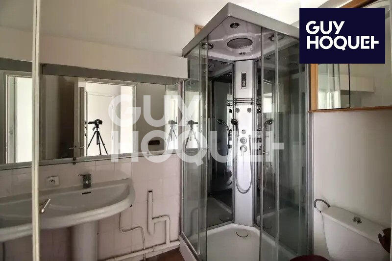 Studio - 28 m² - 1 pièce