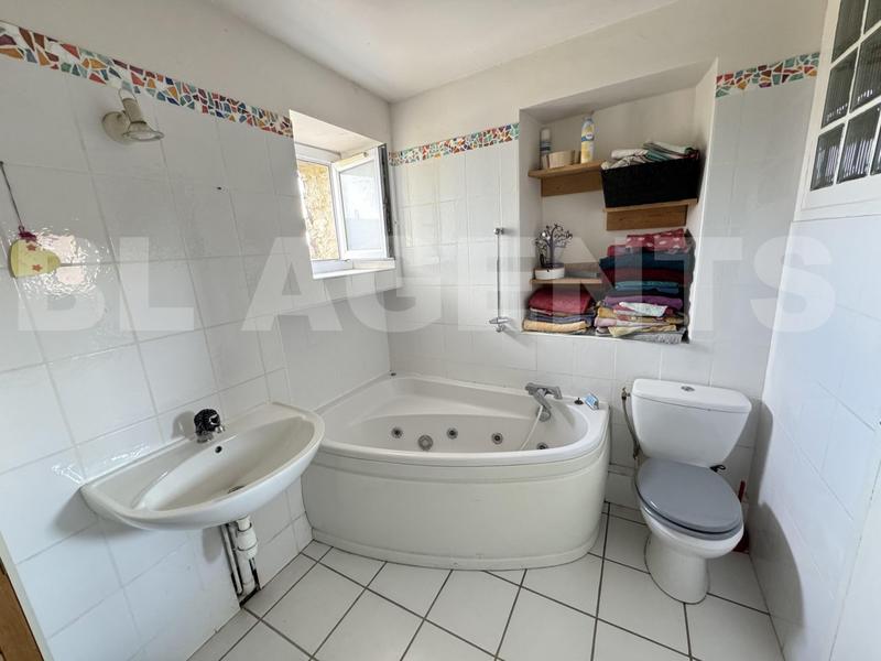 Maison ancienne - 130 m² - 5 pièces