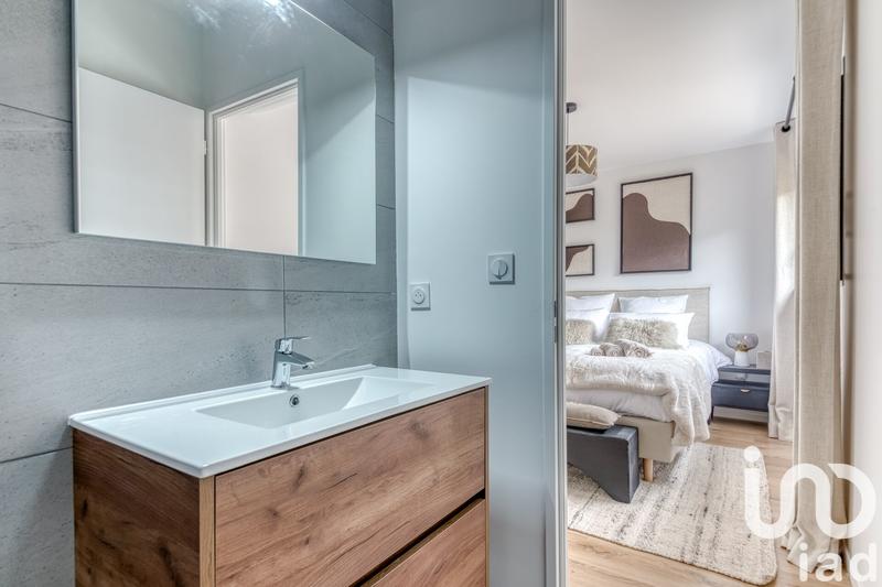 Maison - 95 m² - 4 pièces