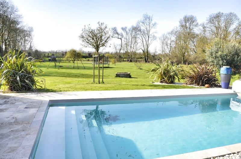 Maison - 236 m² - 8 pièces