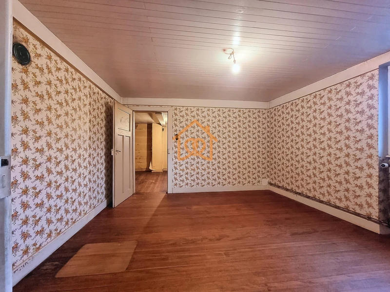 Maison - 133 m² - 6 pièces