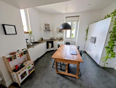 Maison de ville - 107 m² - 5 pièces