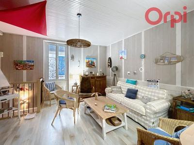 Maison - 65 m² - 3 pièces