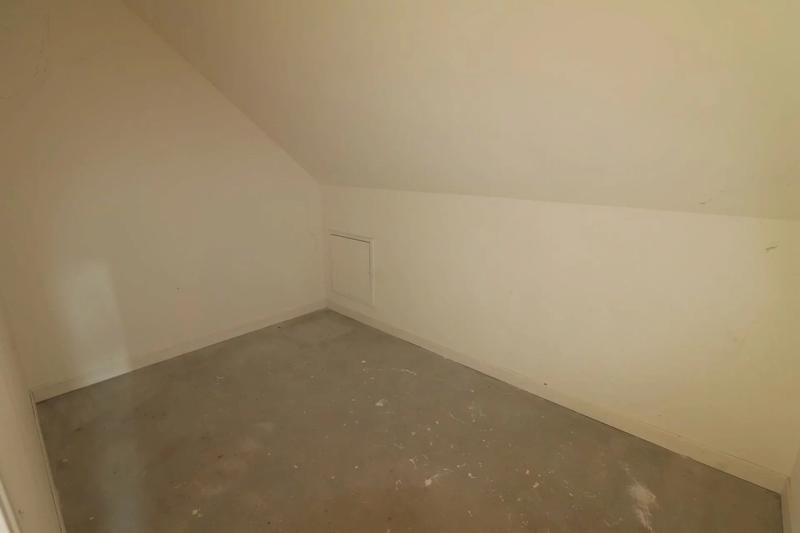 Maison - 206 m² - 7 pièces